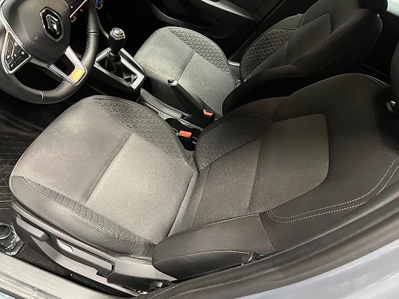 Renault Clio 4 of 16