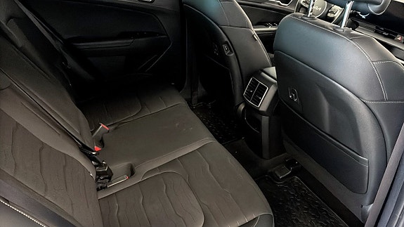 Kia Sportage 5 of 9