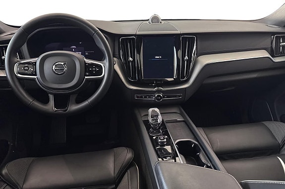 Volvo XC60 10 of 25