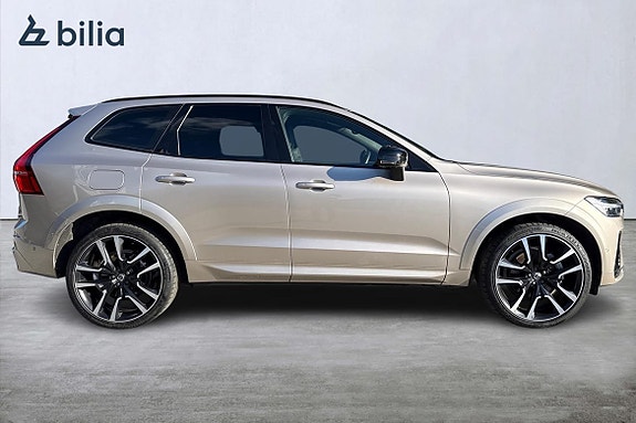 Volvo XC60 18 of 25
