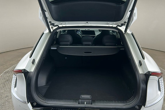 Kia EV6 14 of 26