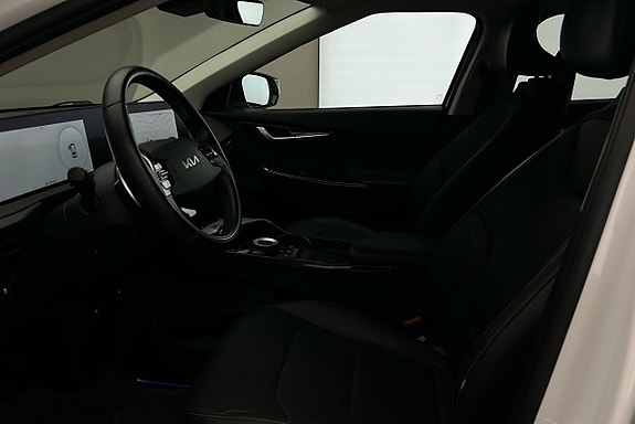 Kia EV6 10 of 26