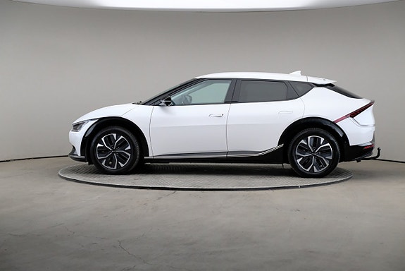 Kia EV6 4 of 26