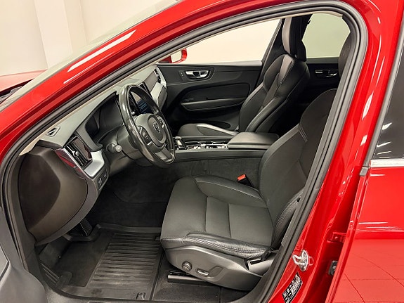 Volvo XC60 6 of 22