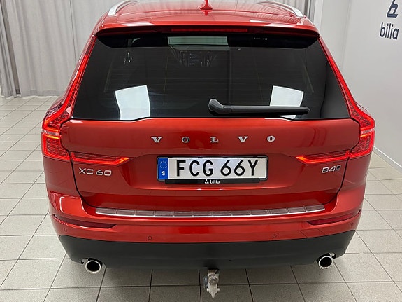 Volvo XC60 19 of 22