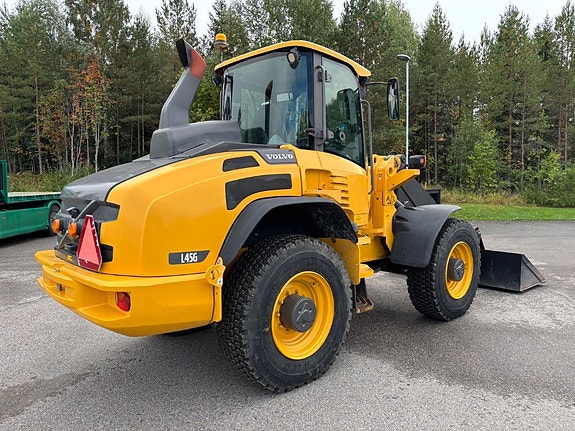 Hjullastare Volvo L45G - Skopa + Gafflar 5 of 5