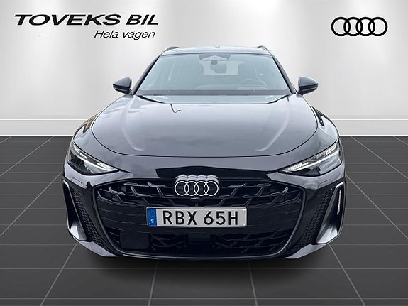 Audi A6 2 of 17