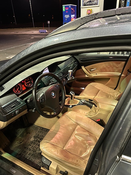 BMW 520d 6 of 7