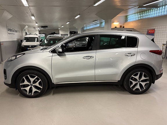 Kia Sportage 3 of 10