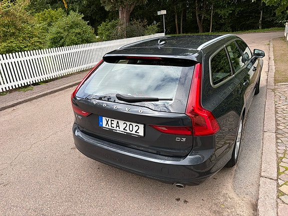 Volvo V90 4 of 5