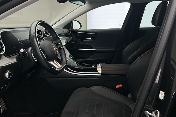 Mercedes-Benz C300 e 10 of 26
