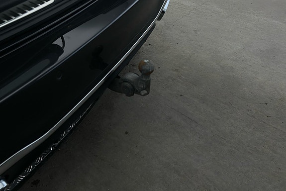 Mercedes-Benz C300 e 17 of 26