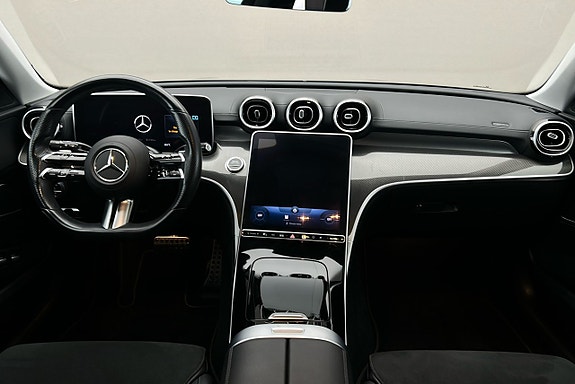 Mercedes-Benz C300 e 6 of 26