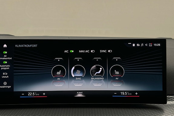 BMW i4 18 of 26