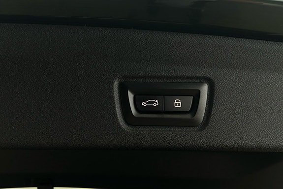 BMW i4 15 of 26