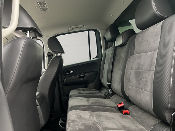 Volkswagen Amarok 29 of 30