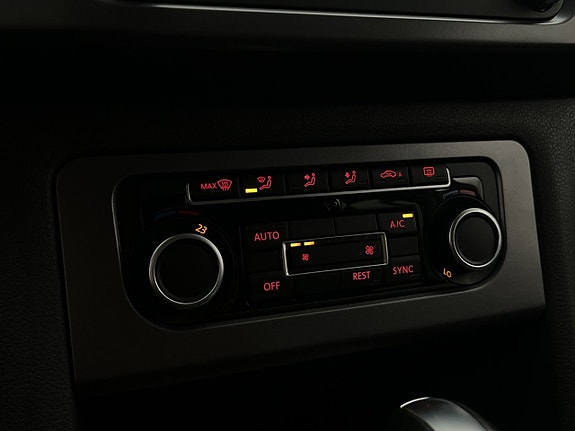 Volkswagen Amarok 26 of 30