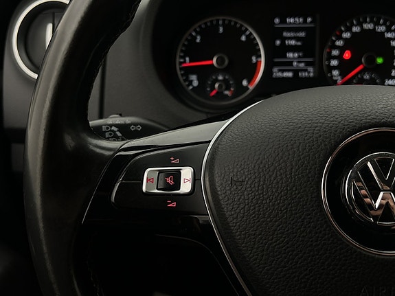 Volkswagen Amarok 21 of 30