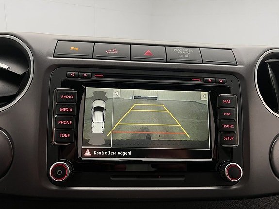 Volkswagen Amarok 20 of 30