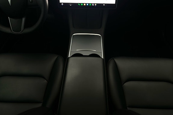 Tesla Model 3 8 of 25