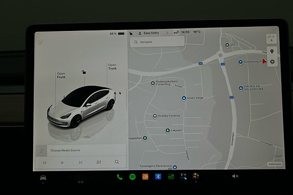 Tesla Model 3 7 of 25