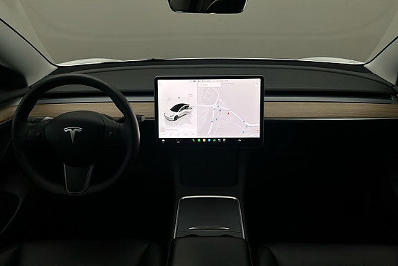 Tesla Model 3 6 of 25
