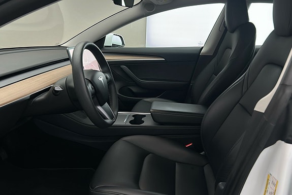Tesla Model 3 9 of 25