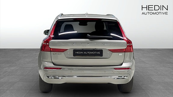 Volvo XC60 7 of 11