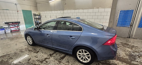 Volvo S60 4 of 9