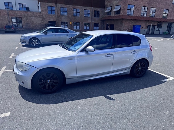BMW 120d 4 of 8