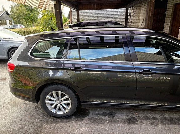 Volkswagen Passat 3 of 7