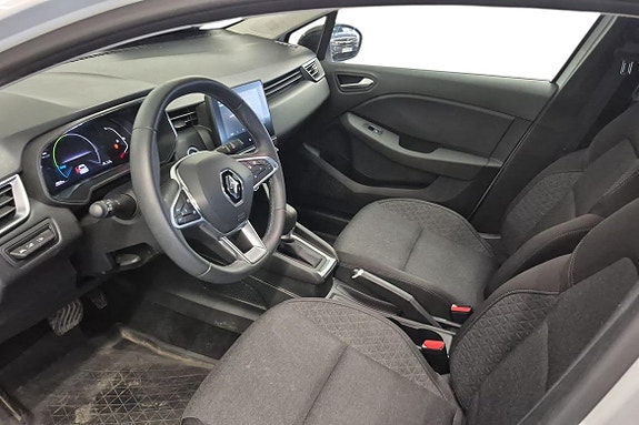 Renault Clio 14 of 21