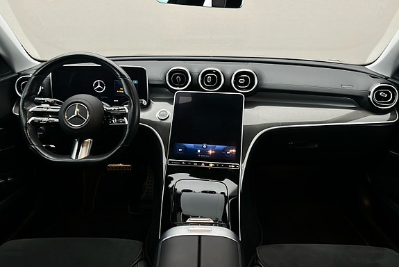 Mercedes-Benz C300 e 3 of 3