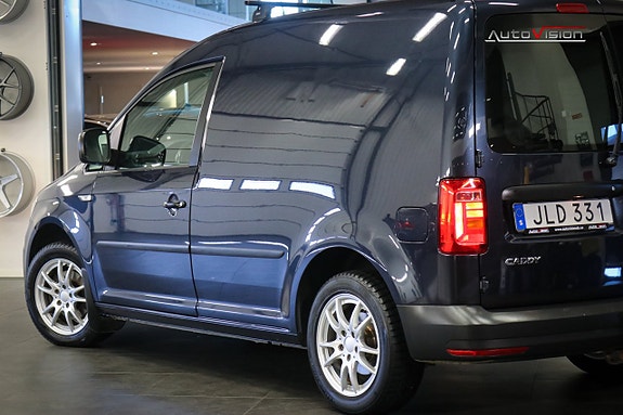 Volkswagen Caddy 5 of 24