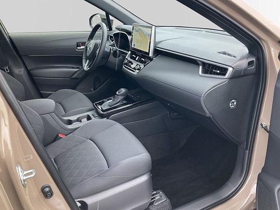 Toyota Corolla Cross 6 of 10
