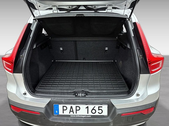 Volvo XC40 18 of 18