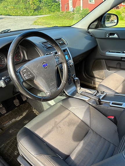 Volvo V50 5 of 5