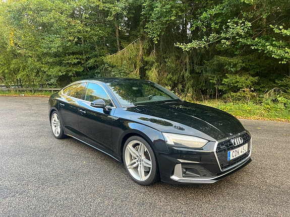 Audi A5 2 of 6