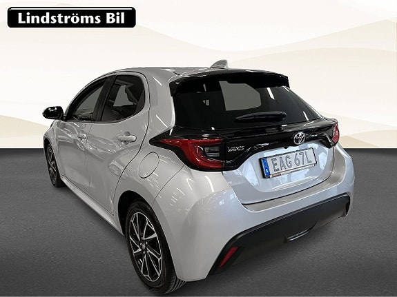 Toyota Yaris 4 of 21