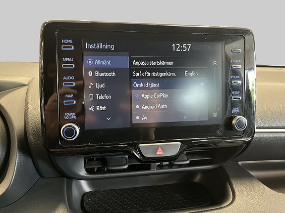 Toyota Yaris 16 of 21