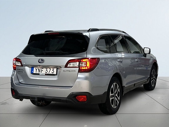 Subaru Outback 6 of 23