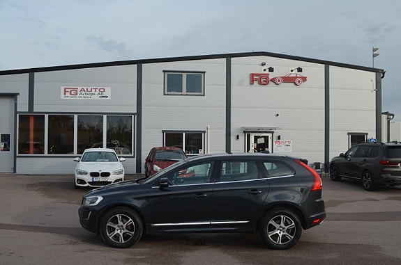Volvo XC60 3 of 23