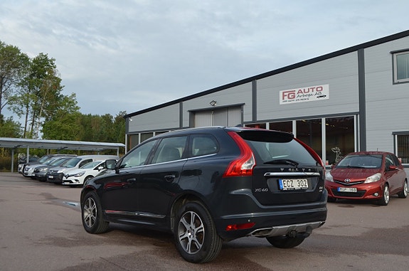 Volvo XC60 5 of 23