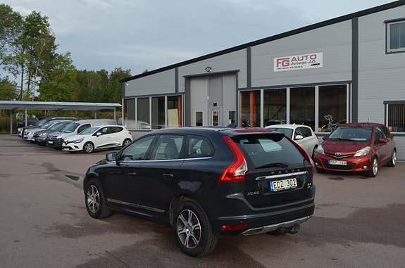 Volvo XC60 4 of 23