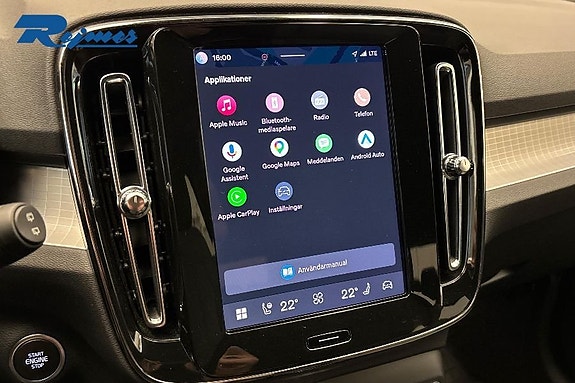 Volvo XC40 13 of 26