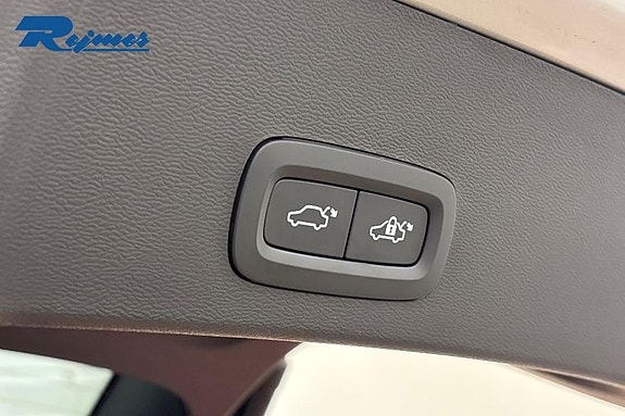 Volvo XC40 24 of 26