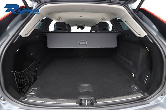 Volvo XC60 16 of 24