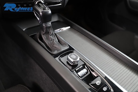 Volvo XC60 22 of 24