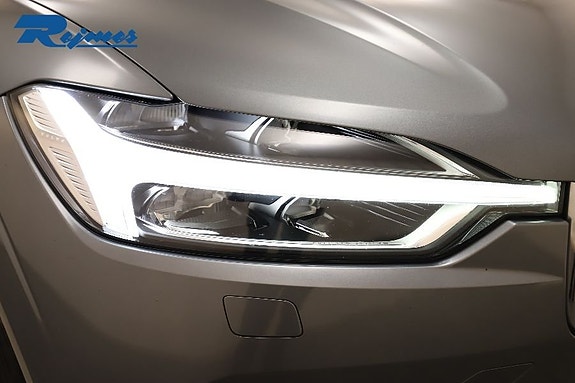 Volvo XC60 20 of 24