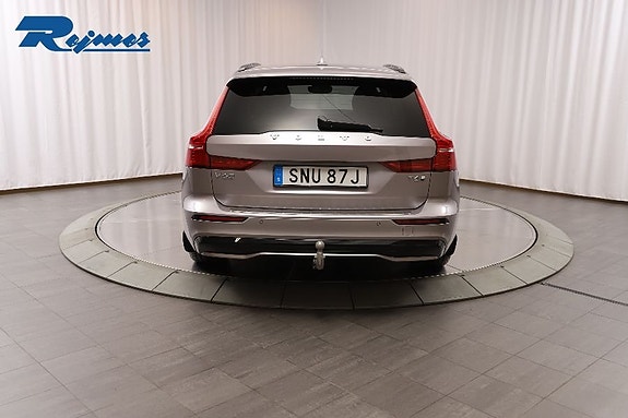 Volvo V60 16 of 25